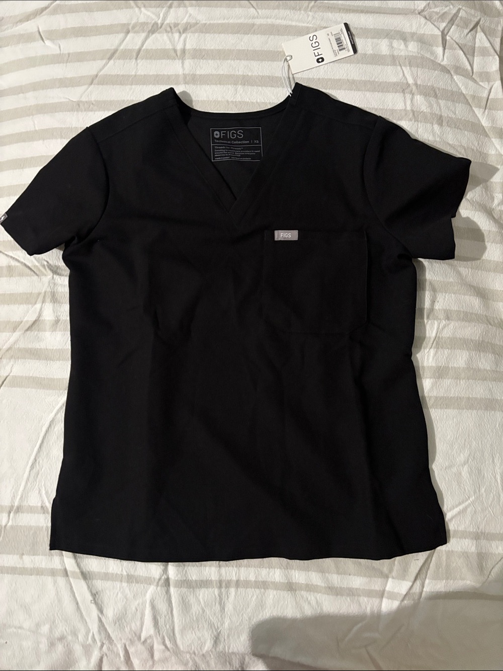 FIGS Women Casma Scrub Top